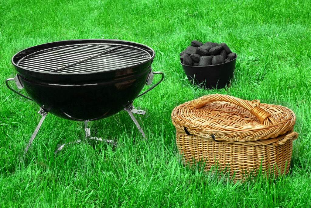 Barbecue au charbon portatif